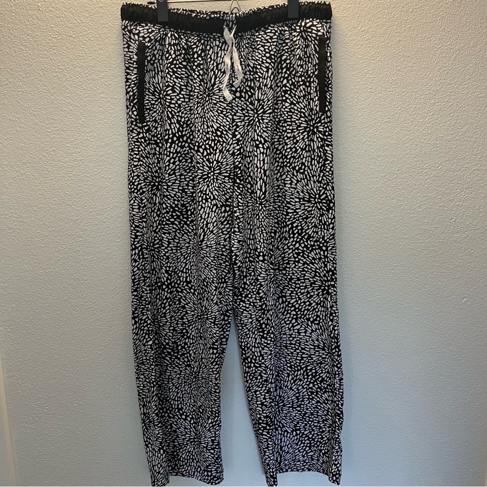 DKNY Black and White Lounge Pants with Drawstring & Pockets